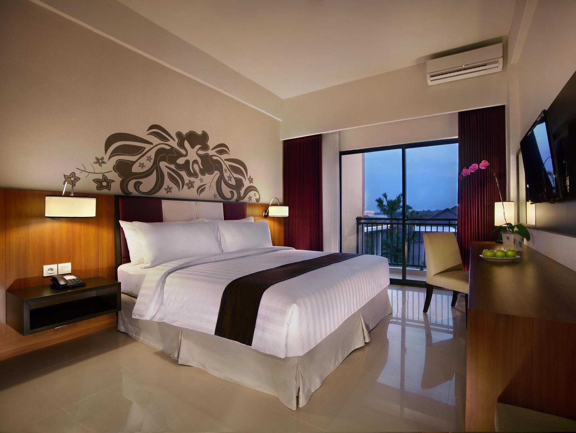 Aston Bojonegoro City Hotel Экстерьер фото