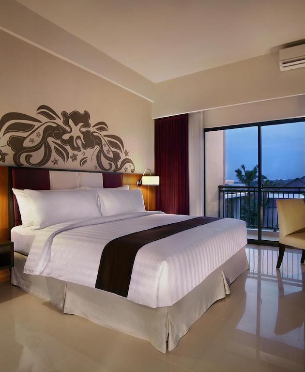 Aston Bojonegoro City Hotel Экстерьер фото